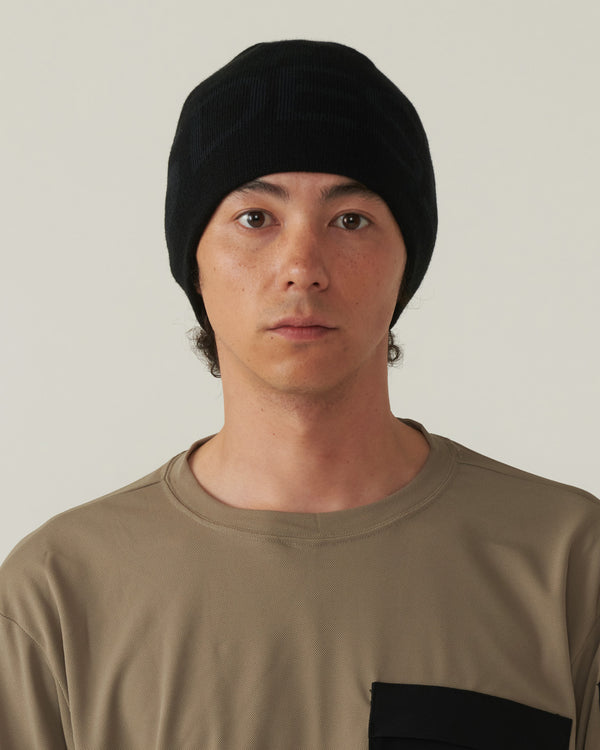 842916 リバーシブルニット帽【廃番予定】